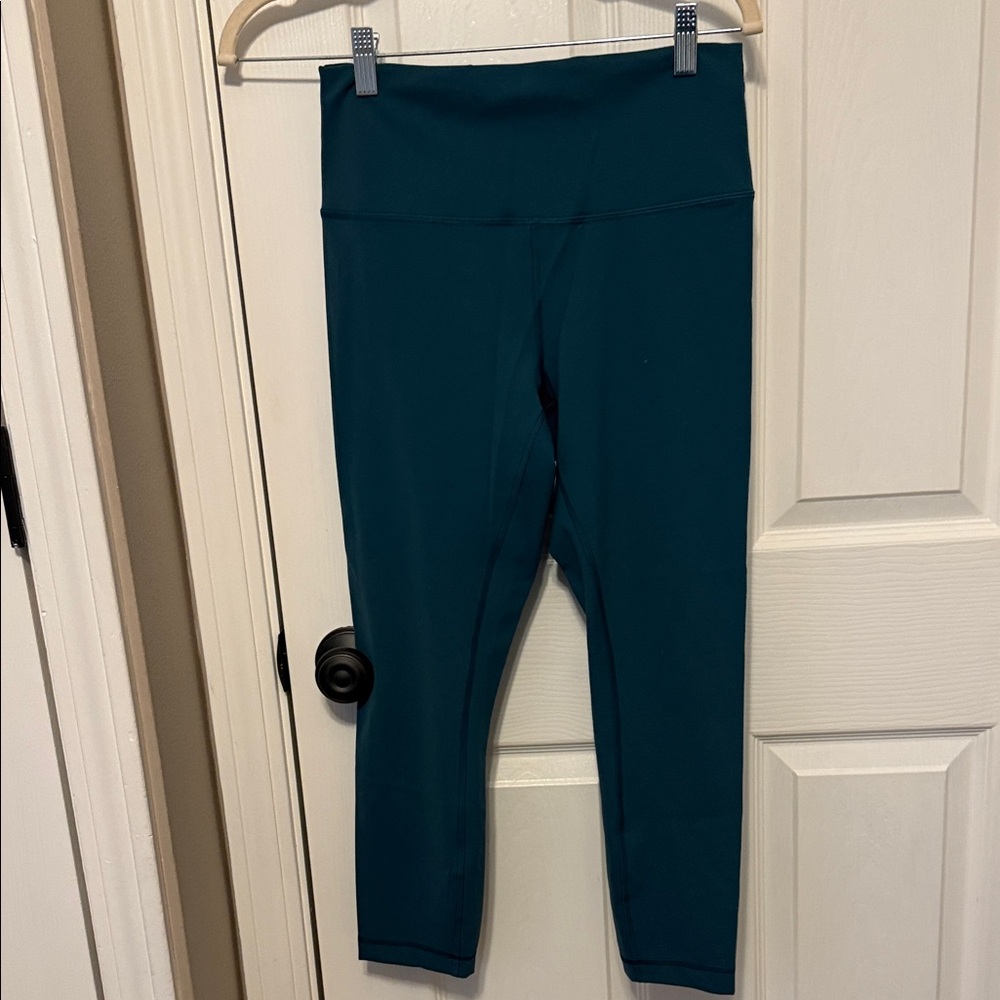 Lululemon Women’s Teal High-Waisted Leggings